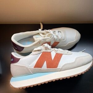 New Balance 237 Female Sneakers 7.5